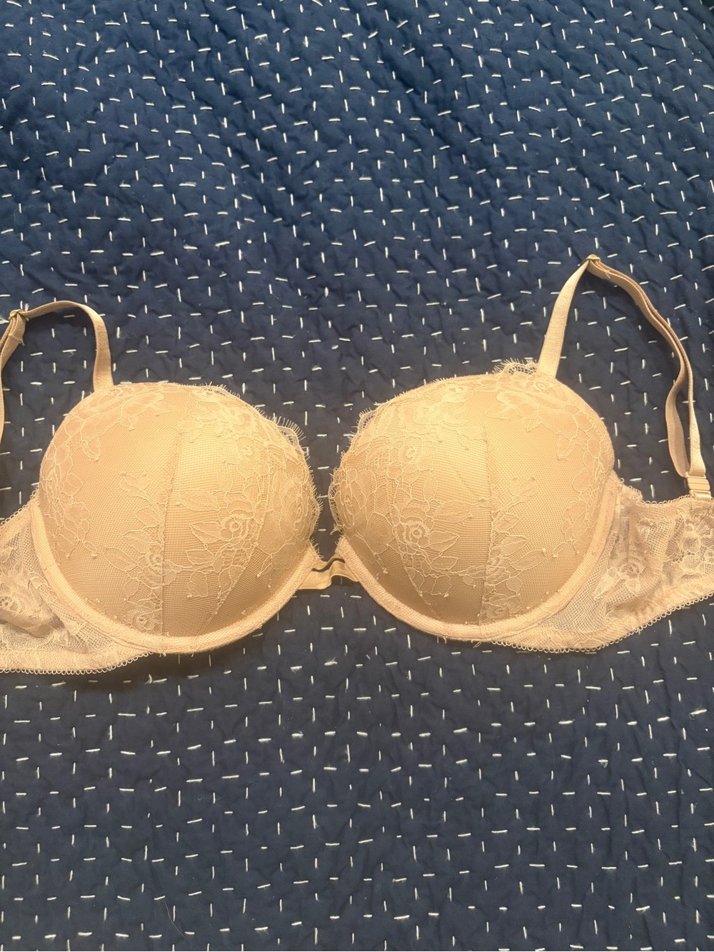 victoria’s secret tan lace push up bra